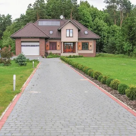 Nyaraló Four-bedroom Holiday In Prostki